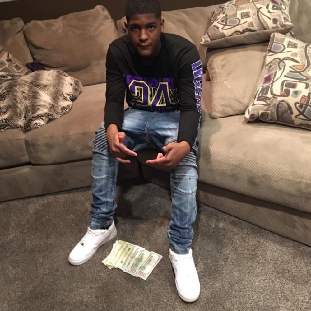 Meet your Posher, Donovan